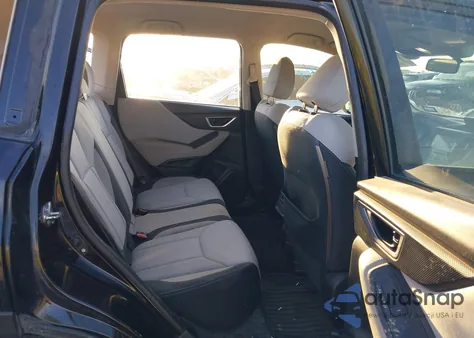 2019 Subaru Forester z USA, uszkodzony, nr VIN JF2SKACC3KH475274